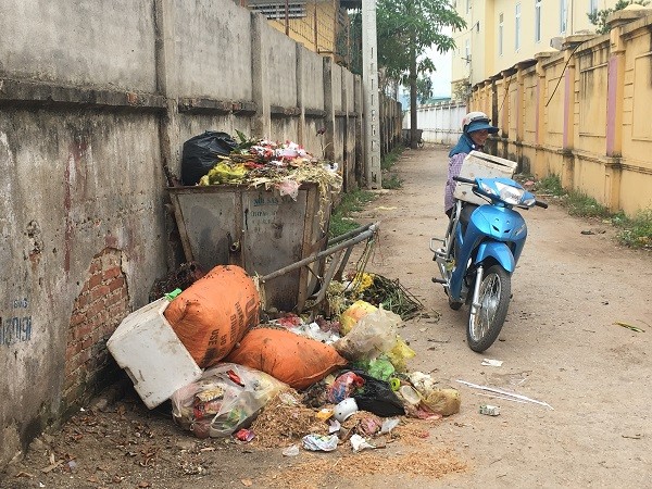 Thanh Hóa: 'Khốn khổ' vì phải làm 'bạn' với rác ảnh 7