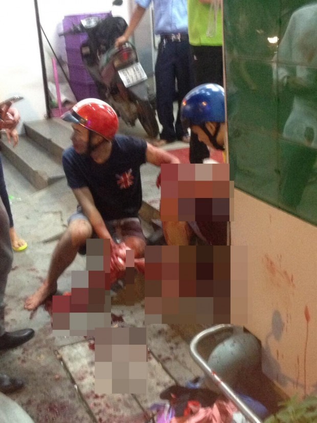 Bắt giữ nhóm cướp đâm người truy đuổi loạn xạ trên đường phố Sài Gòn ảnh 2