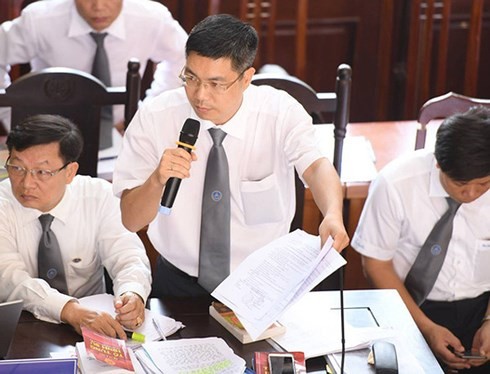 Vì sao Viện Kiểm sát đề nghị trả hồ sơ, điều tra bổ sung vụ chạy thận? ảnh 1