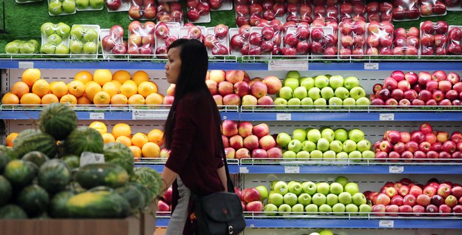 Bỏ tiền triệu ăn trái cây ngoại siêu đắt ảnh 1