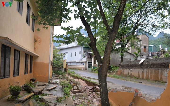 Chùm ảnh: Hà Giang còn ngổn ngang sau khi nước lũ rút ảnh 7