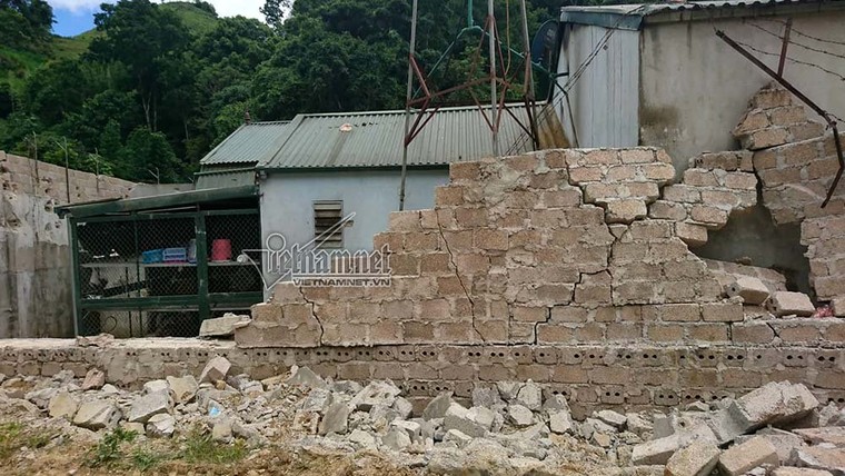 Lạnh gáy cung đường độc đạo xuyên 'lãnh địa ma túy' Tà Dê ảnh 16