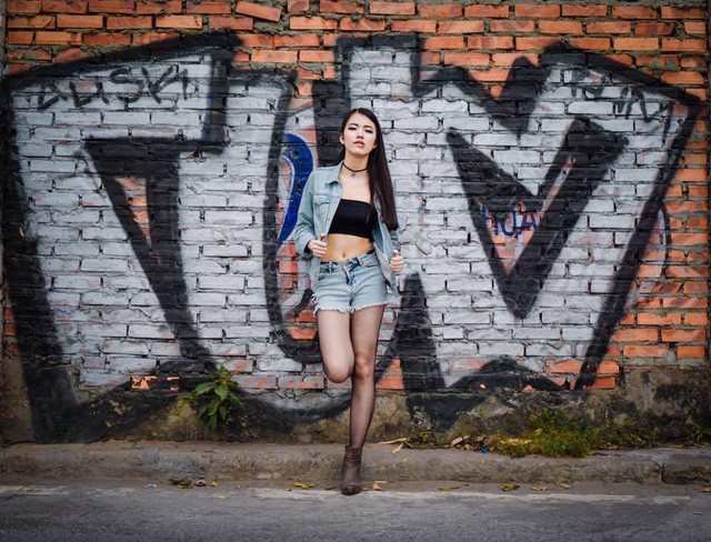 Cận cảnh nhan sắc BTV của VTV lọt Chung khảo Hoa hậu Việt Nam 2018 ảnh 8