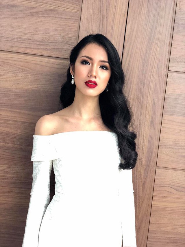 Cận cảnh nhan sắc BTV của VTV lọt Chung khảo Hoa hậu Việt Nam 2018 ảnh 7