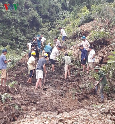 Mưa to kéo dài, thêm 2 xã ở Yên Bái bị cô lập ảnh 1