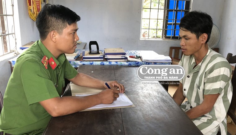 Thông tin mới nhất vụ bạo hành con trai của người tình ảnh 1