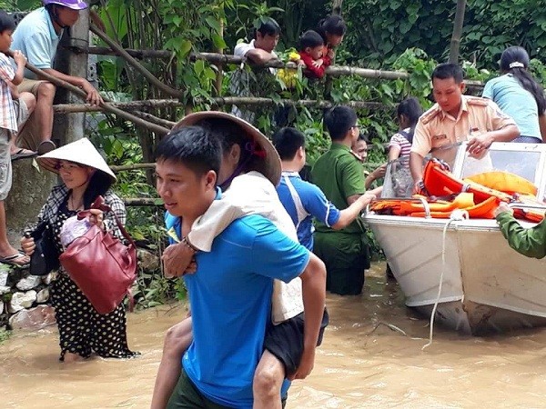 Nước sông Mã dâng cao đột biến, hàng nghìn hộ dân phải di dời ảnh 7