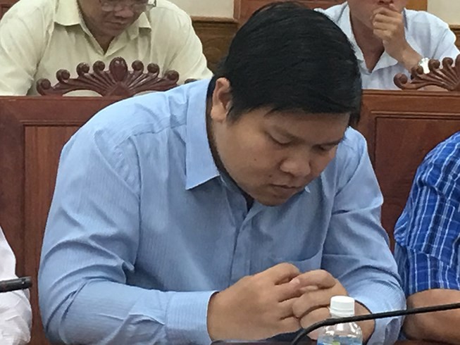 Đề nghị xóa đảng tịch phó giám đốc sở ‘siêu tốc’ ảnh 1