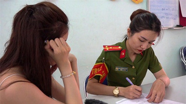 Những điều chưa biết về đường dây mại dâm 25.000 USD ảnh 1