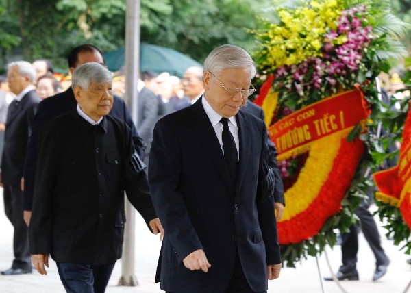 Lãnh đạo Đảng, Nhà nước viếng Chủ tịch nước Trần Đại Quang ảnh 2