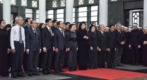 Lãnh đạo Đảng, Nhà nước viếng Chủ tịch nước Trần Đại Quang ảnh 9