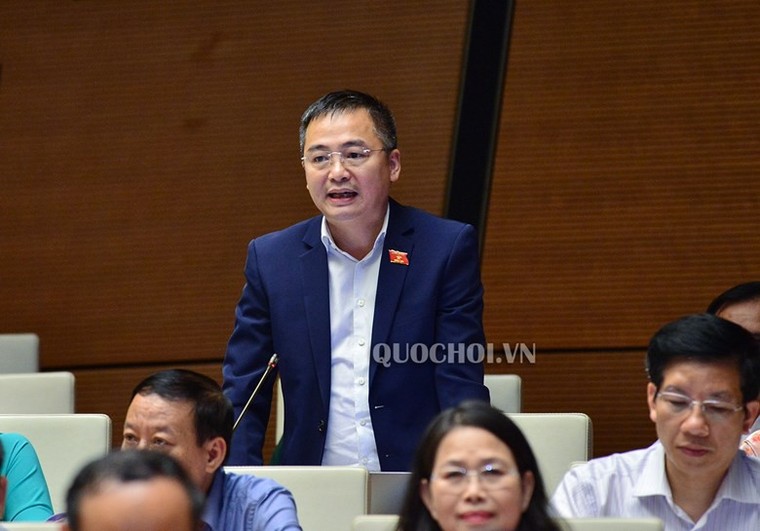 Bộ trưởng Phùng Xuân Nhạ: “Tiêu cực, gian lận thi cử thời nào cũng có” ảnh 1