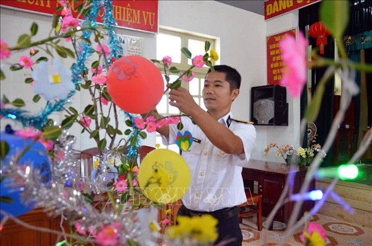 Tự hào đón Xuân nơi cột mốc chủ quyền ảnh 1