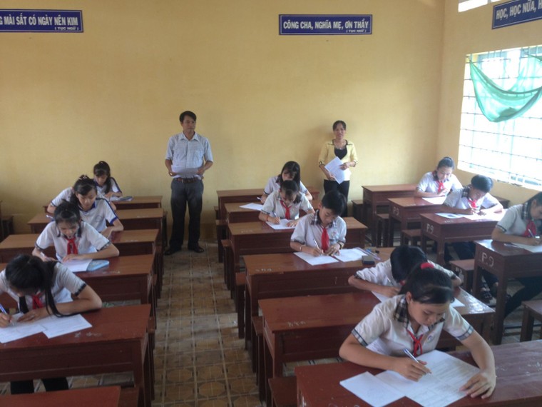 Xử lý ra sao với những hành vi không chuẩn mực trong ngành giáo dục? ảnh 2