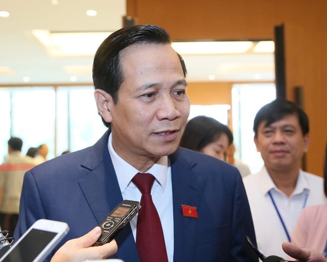 Bộ trưởng Đào Ngọc Dung: Không có chuyện tăng tuổi hưu là để quan chức giữ ghế ảnh 1