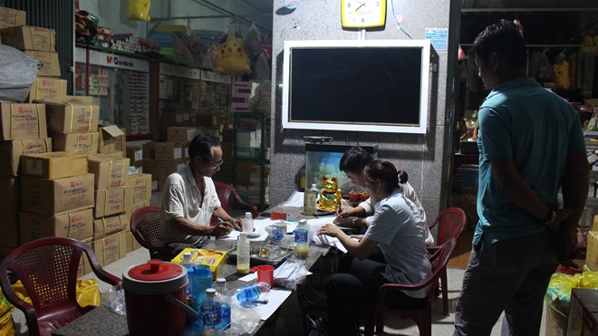 Phát hiện hơn 72.000 sách giáo khoa nghi làm giả ảnh 1