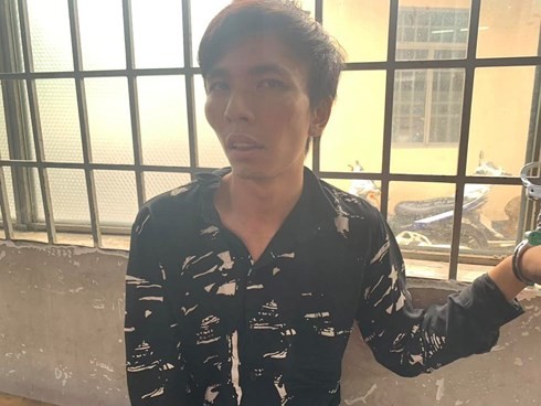 Tài xế Grab bị kề dao khống chế, cướp tài sản ở TP.HCM ảnh 1