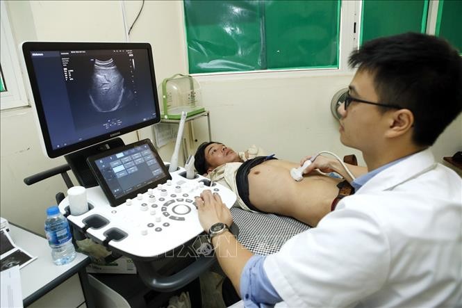 Chuyên gia y tế khuyến cáo triệu chứng mắc bệnh sỏi mật ảnh 1