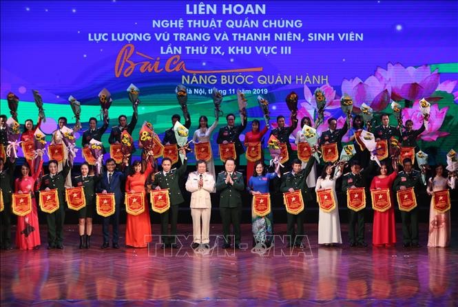 Khai mạc Liên hoan Nghệ thuật quần chúng lực lượng vũ trang và thanh niên, sinh viên ảnh 1