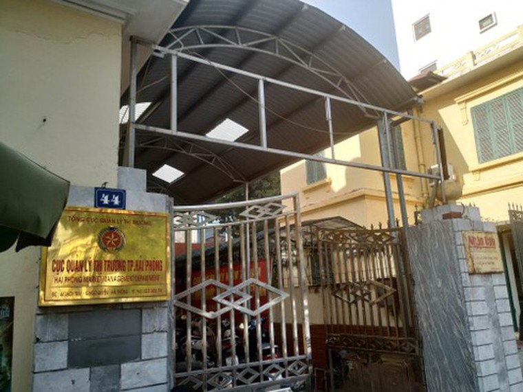 Khởi tố cán bộ Cục Quản lý thị trường vì vận chuyển trái phép hàng qua biên giới ảnh 1