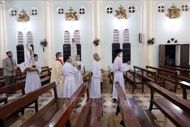 Sơn Lôi phát thanh trực tiếp Lễ phục sinh 2020 ảnh 3