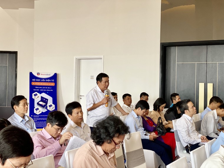 Tháng 10 sẽ ban hành danh mục thiết bị dạy học tối thiểu lớp 2, lớp 6 ảnh 3