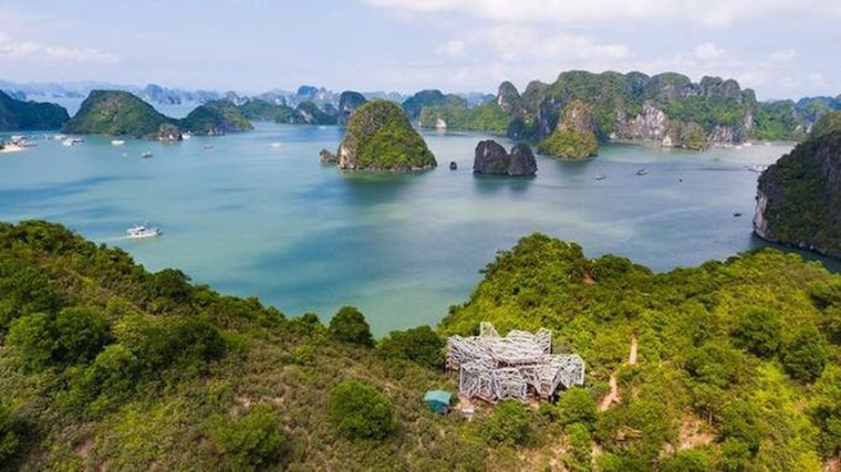 Nhiều năm liền di sản Vịnh Hạ Long bị xâm phạm nghiêm trọng ảnh 1