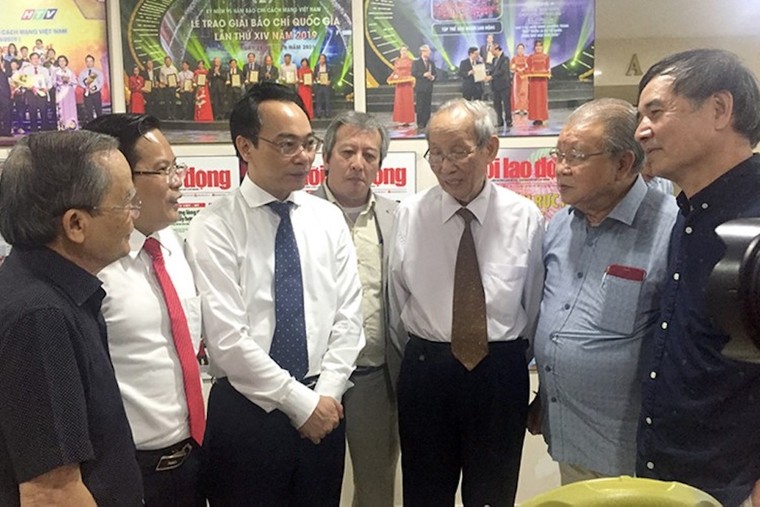 Tự chủ đại học: Đồng bộ quy định để phát triển ảnh 1