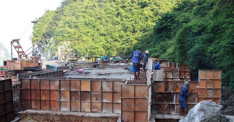 Nhiều năm liền di sản Vịnh Hạ Long bị xâm phạm nghiêm trọng ảnh 2