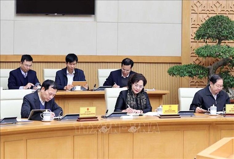 Thủ tướng chủ trì họp Thường trực Chính phủ về dự thảo Nghị quyết 01 năm 2021 ảnh 1