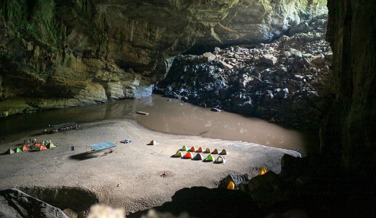 Năm 2021, du lịch Quảng Bình lấy thị trường nội địa làm trọng tâm ảnh 1