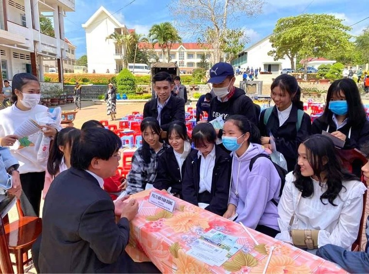 Năm 2021, tuyển sinh đại học ở TPHCM có những điểm mới nào? ảnh 1