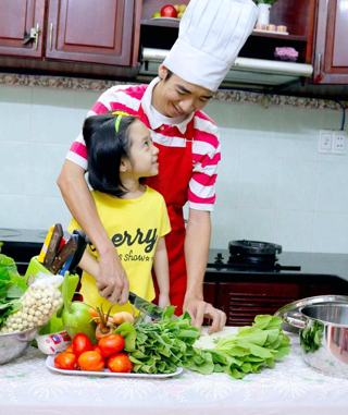 ‘Mình khoẻ để Việt Nam chóng khoẻ!’ – Tinh thần tích cực của nhiều gia đình trong mùa dịch ảnh 3