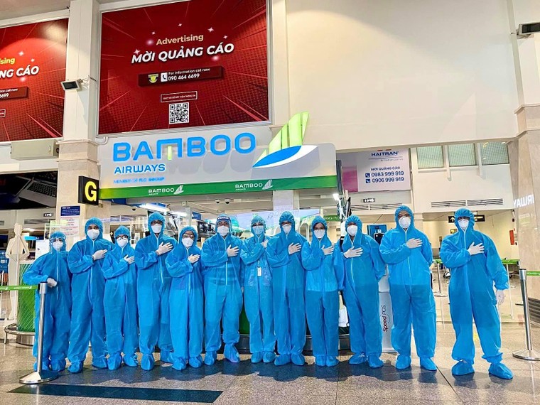 Bamboo Airways thực hiện 3 chuyến bay đặc biệt chở gần 700 công dân Bắc Ninh từ TP. HCM về quê ảnh 3