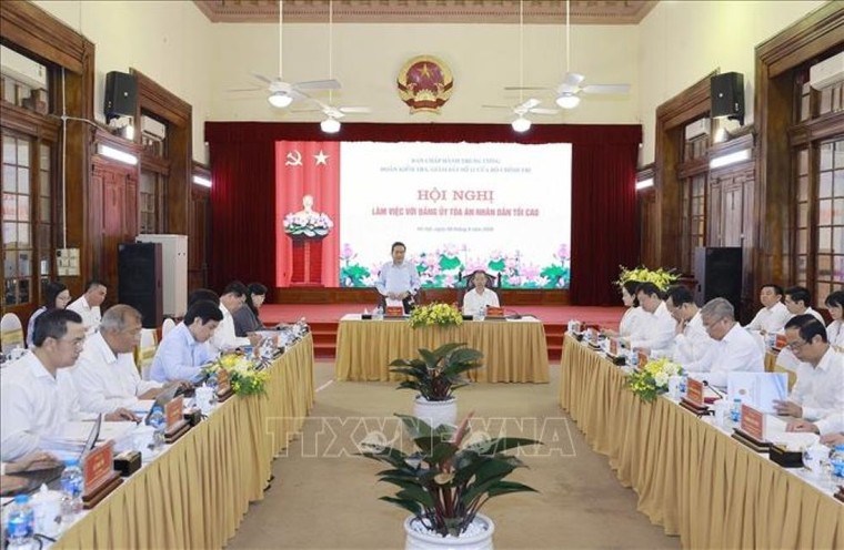 Chủ tịch Quốc hội: Nâng cao chất lượng, hiệu quả hoạt động xét xử của Tòa án các cấp ảnh 1