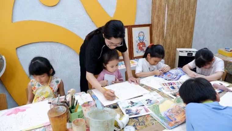 Đưa truyện dân gian đến gần thiếu nhi qua hội họa sáng tạo ảnh 1