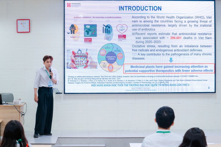 Sinh viên làm theo lời Bác bằng nghiên cứu khoa học vì cộng đồng ảnh 1
