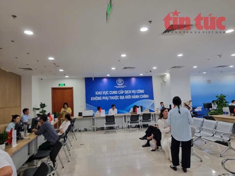 Hoàn thiện cơ chế phân quyền khi thực hiện chính quyền địa phương 2 cấp ảnh 1
