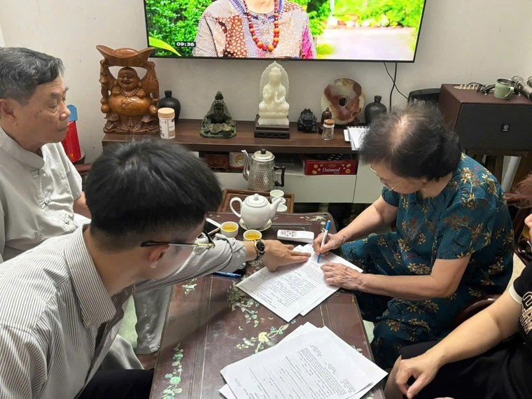 Chứng thực ủy quyền lĩnh lương hưu, trợ cấp BHXH tại nhà cho người cao tuổi ở Hà Nội ảnh 2