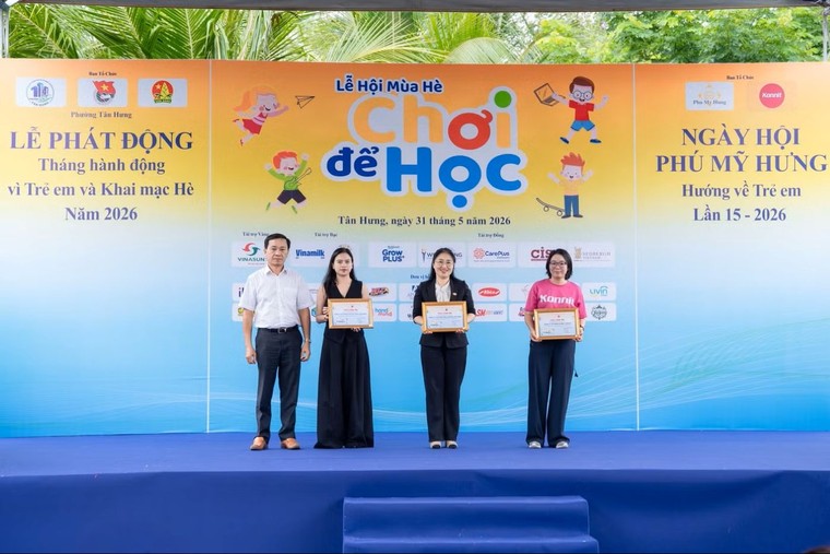 Vinamilk cùng trẻ em tận hưởng ngày hội mùa hè tại Phú Mỹ Hưng ảnh 4