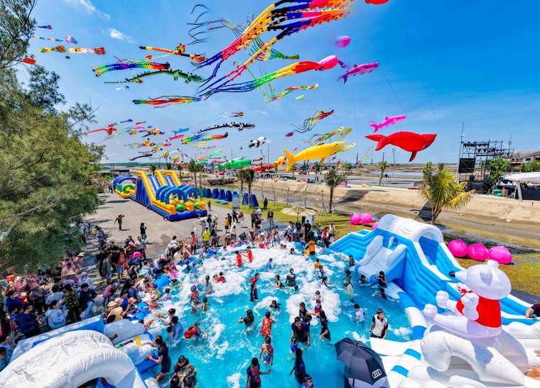 Biệt thự Lagoonia Zenith: “Khán đài VIP” với tầm nhìn hàng kilômét mặt biển, view mọi biểu tượng tương lai ảnh 4
