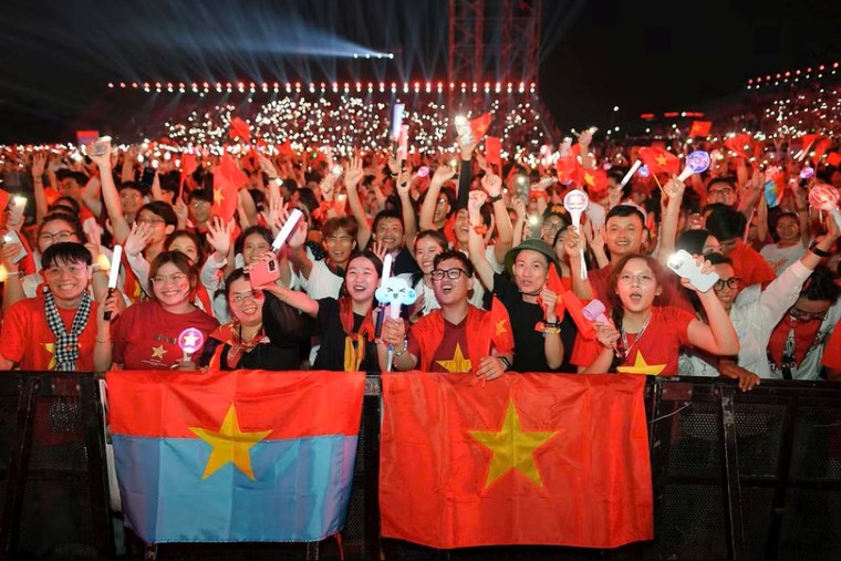 Lan tỏa tình yêu đất nước và cảm xúc tự hào ảnh 1