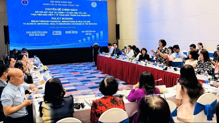 Khơi thông các nguồn lực tài chính hướng tới bảo hiểm y tế toàn dân ảnh 1