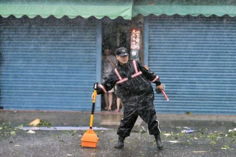 Siêu bão Meranti đổ bộ, Đài Loan tan hoang ảnh 10