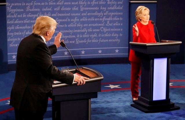 100 triệu lượt người xem Trump đấu khẩu với Clinton ảnh 10
