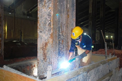 Cận cảnh Metro đầu tiên dưới lòng đất... Sài Gòn ảnh 19