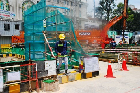 Cận cảnh Metro đầu tiên dưới lòng đất... Sài Gòn ảnh 22
