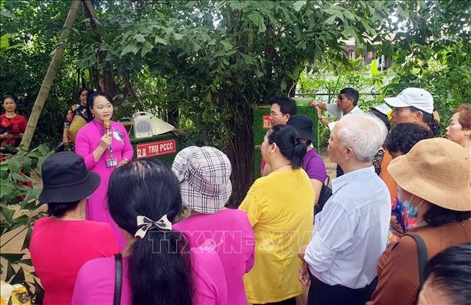 Gặp gỡ những người say mê kể chuyện Bác Hồ ảnh 1