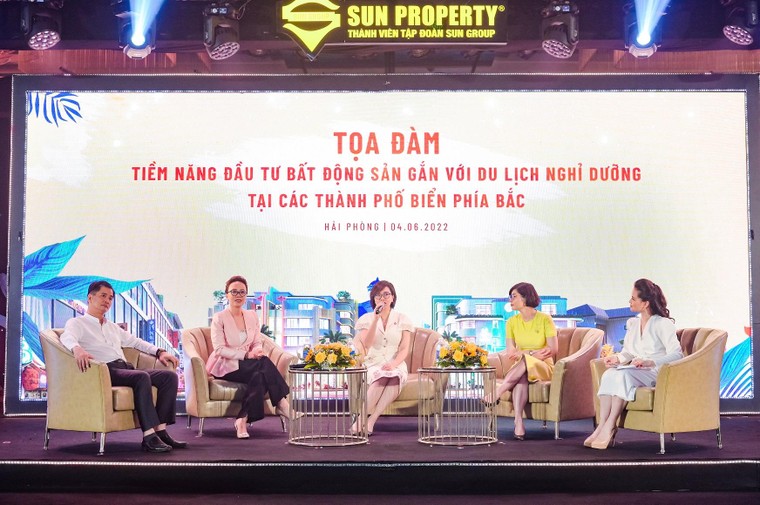 Triển lãm giới thiệu Hệ sinh thái Sun Group: Đẹp để cất cánh và thăng hoa ảnh 3