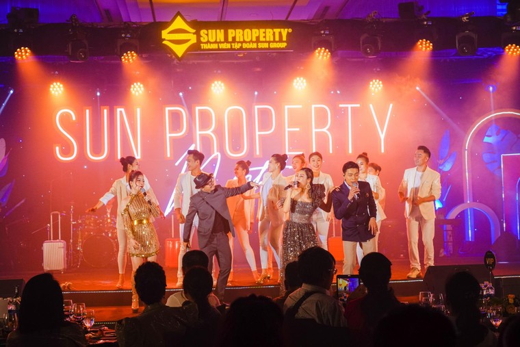 Triển lãm giới thiệu Hệ sinh thái Sun Group: Đẹp để cất cánh và thăng hoa ảnh 5